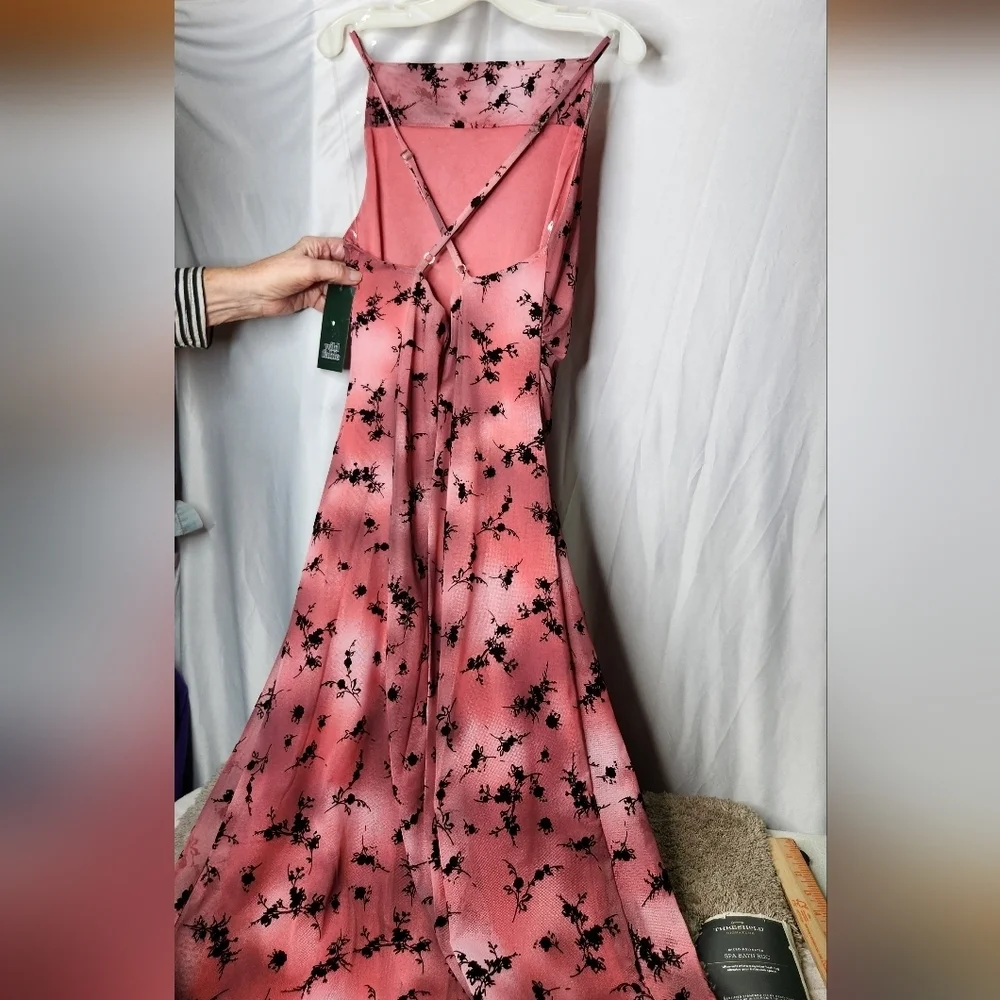 wild fable women flocked