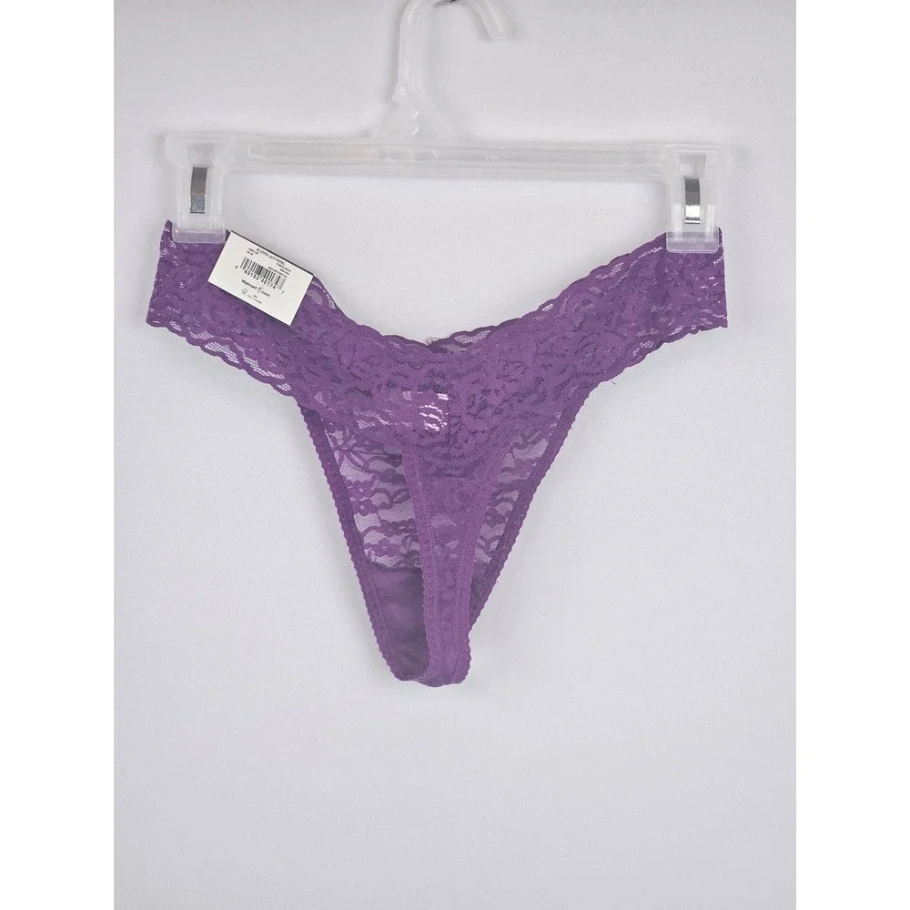 No Boundaries lace thong