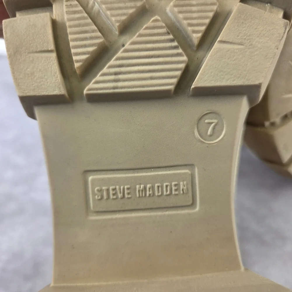 Steve Madden steve madden