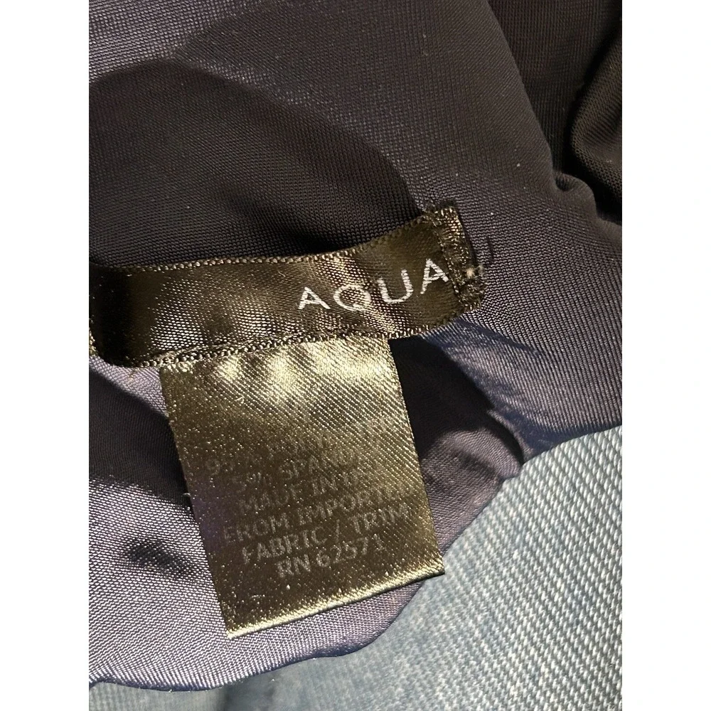 Aqua sleeveless fit