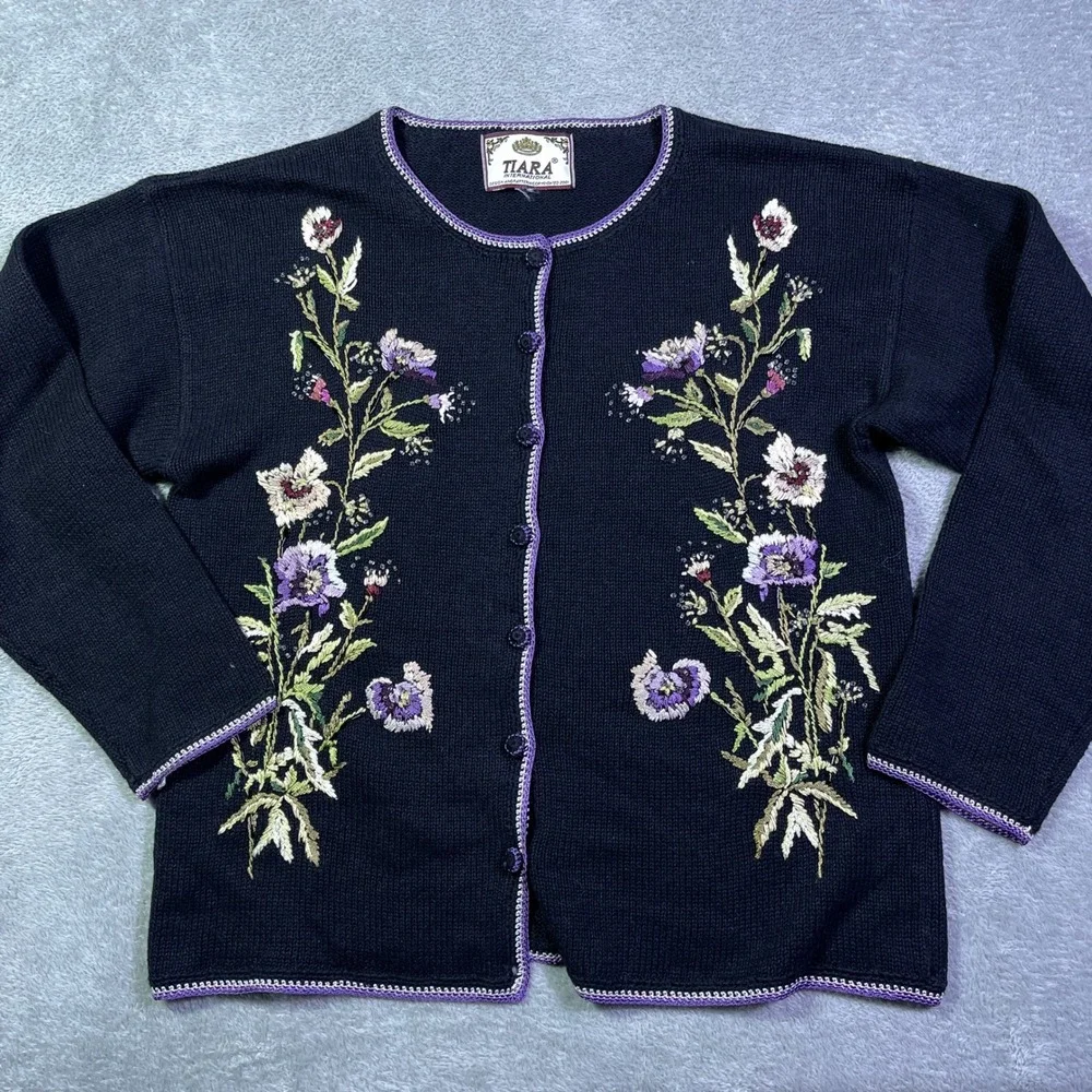 Tiara elegant cardigan