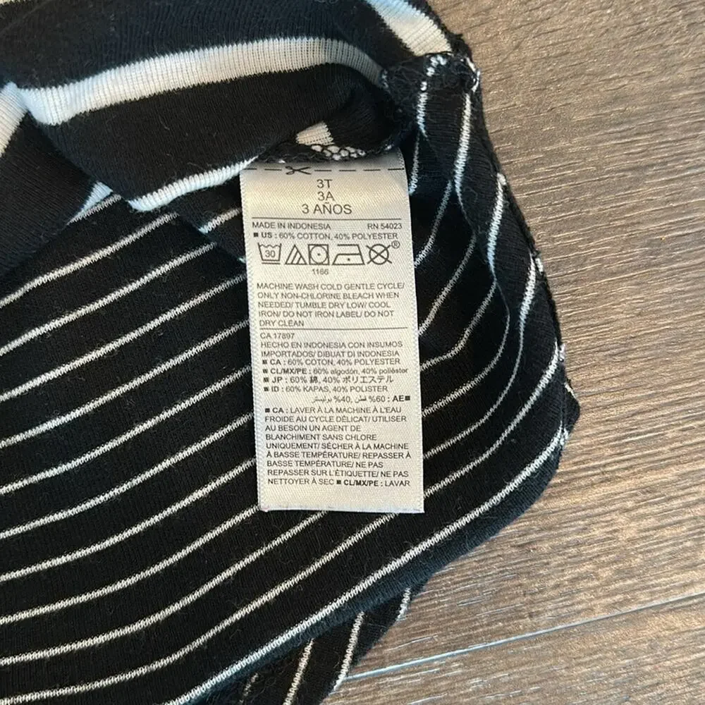 Old Navy bundle excellent
