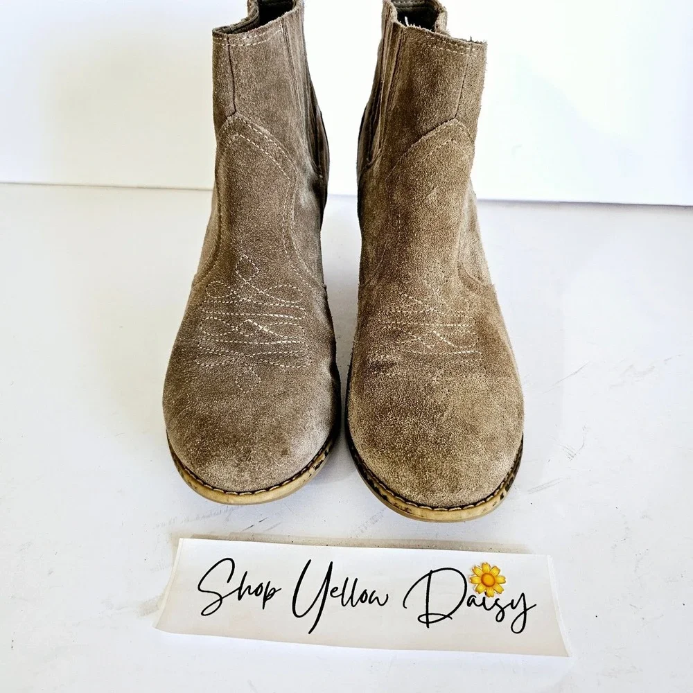 Fortini Chesney Taupe Suede Western Ankle‎ Boots Block Heel Cowgirl Boho Size 8