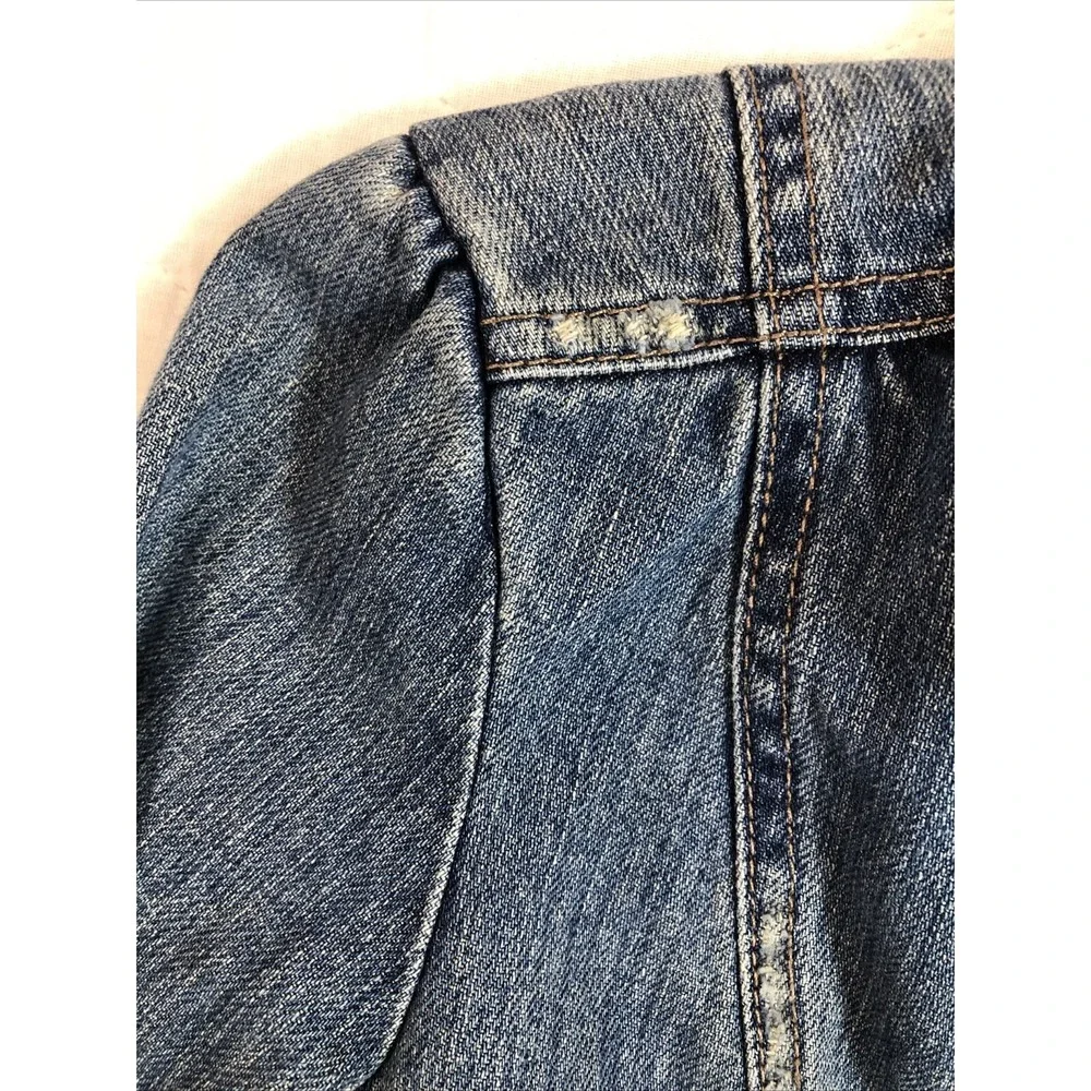 Abercrombie Jean Jacket Girls Large Denim Blue Medium Wash‎ Mild Distressed Kids