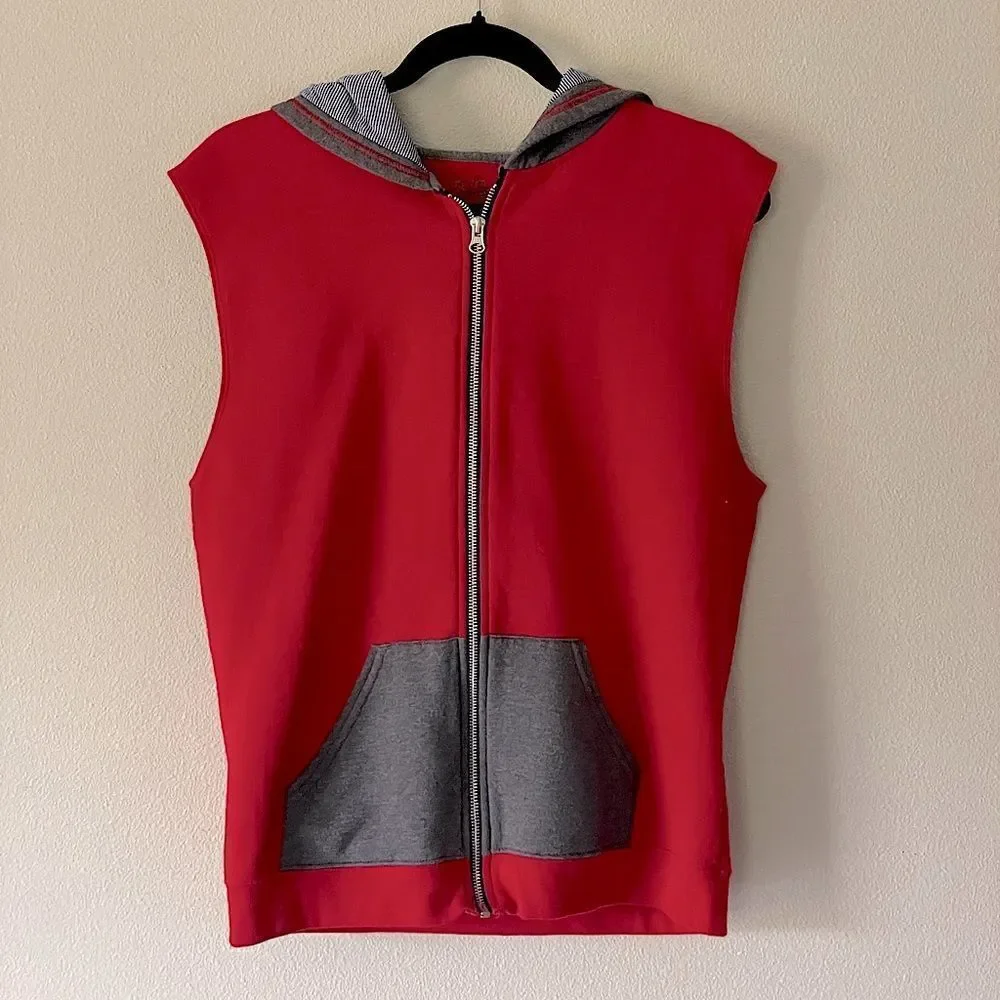 Youth, Fruit of the Loom, Red and Gray, Zip-Up Vest. Size 2XL (18)