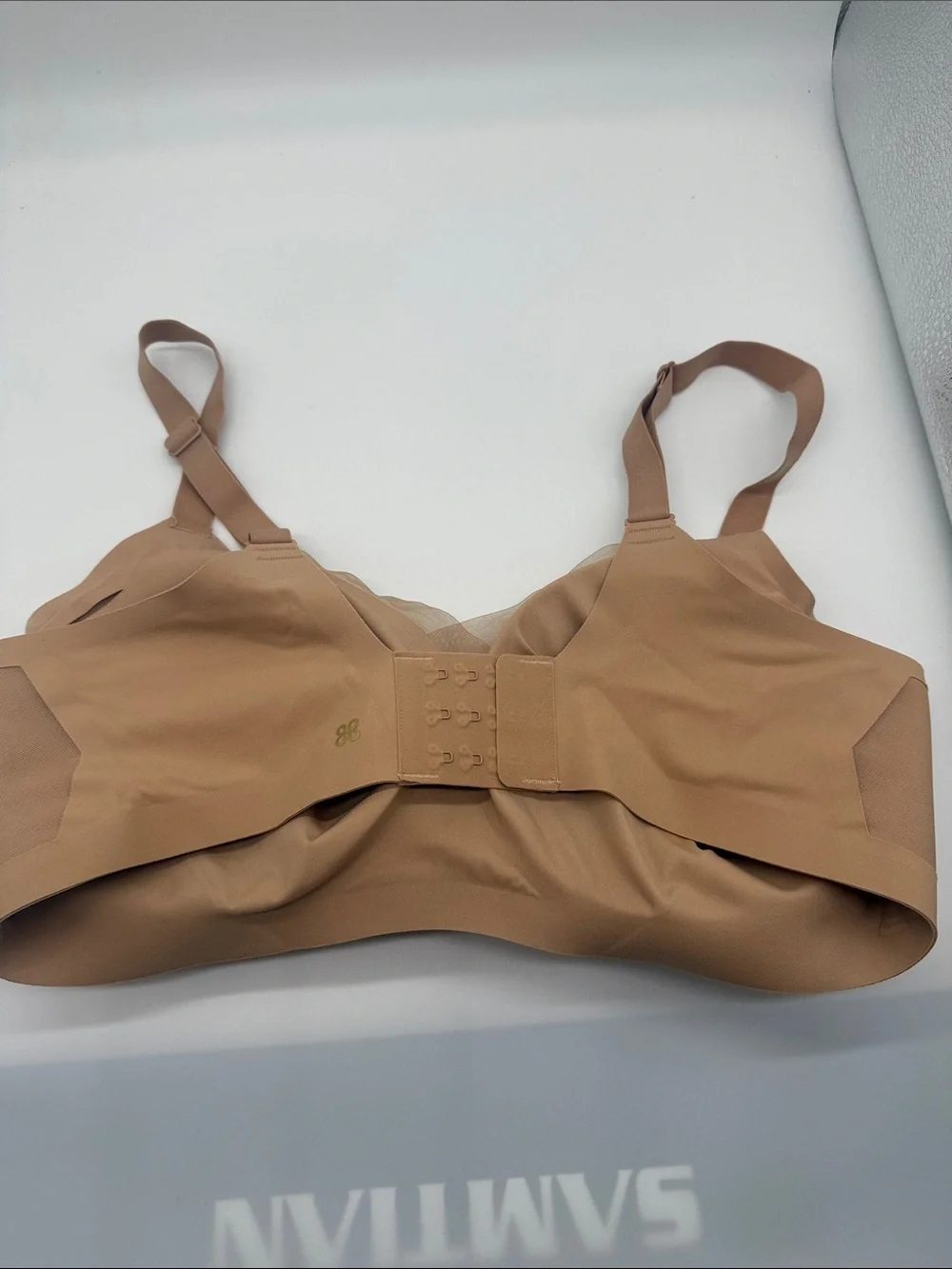 HoneyLove Crossover Adjustable Smoothing Bra In Sand Size XL