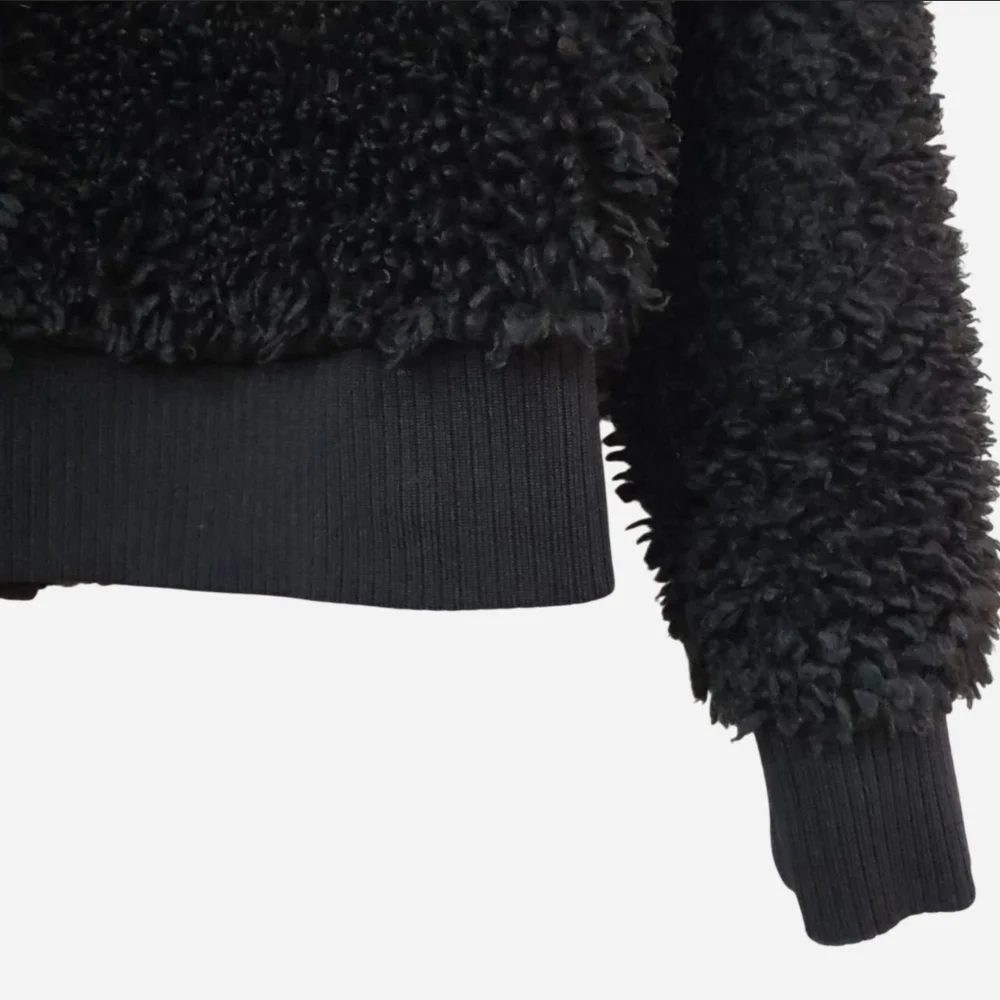 Zara black boucle