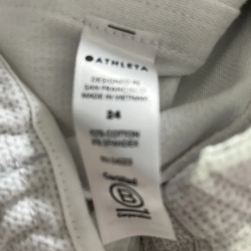 Athleta new tag that