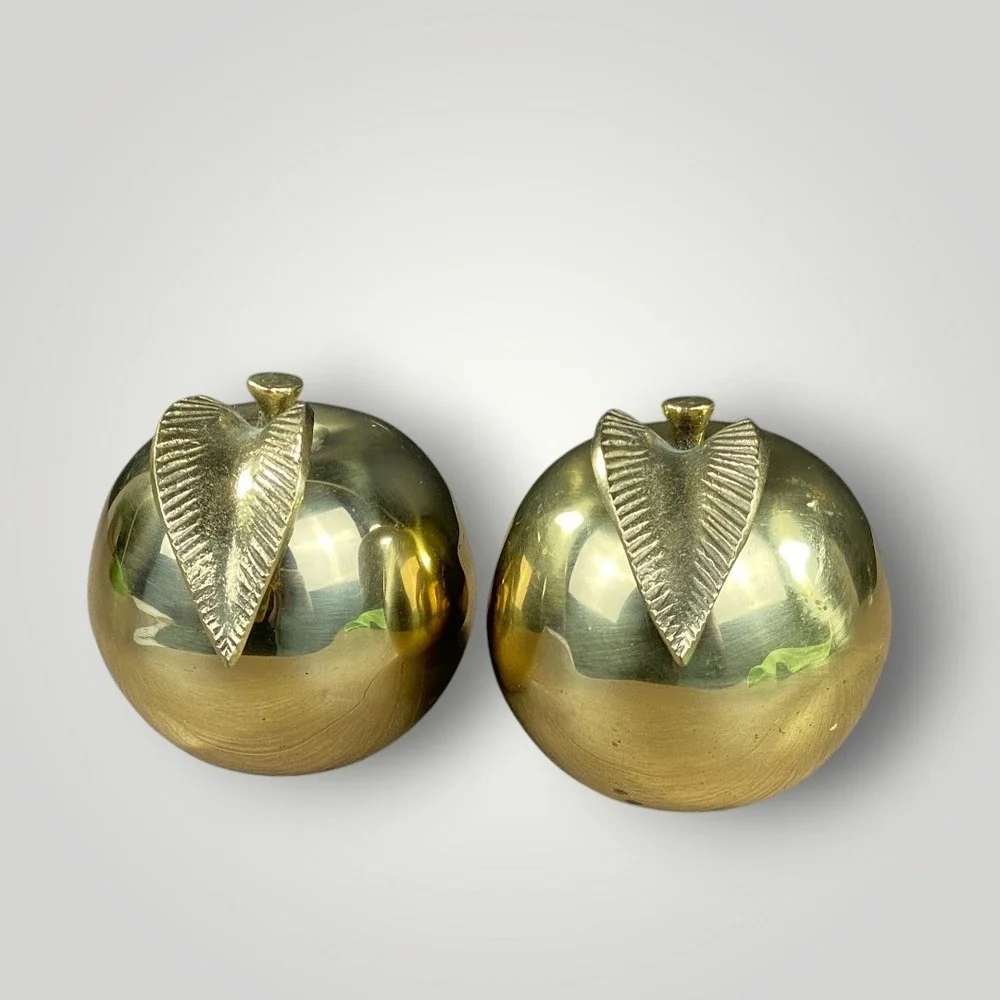 Decorative Crafts Inc set lacquer