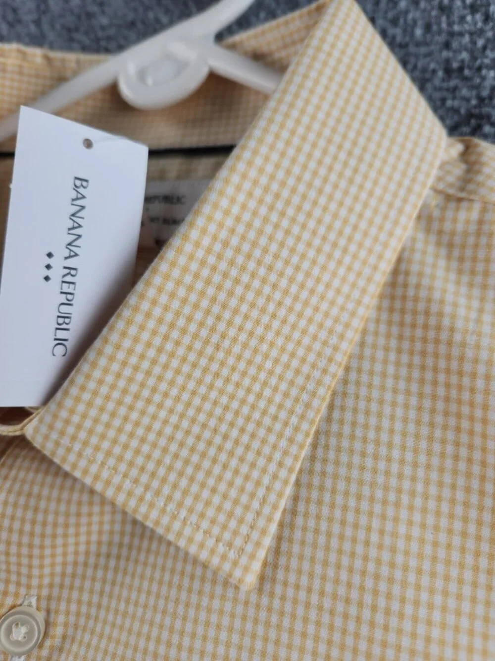 Banana Republic new tags