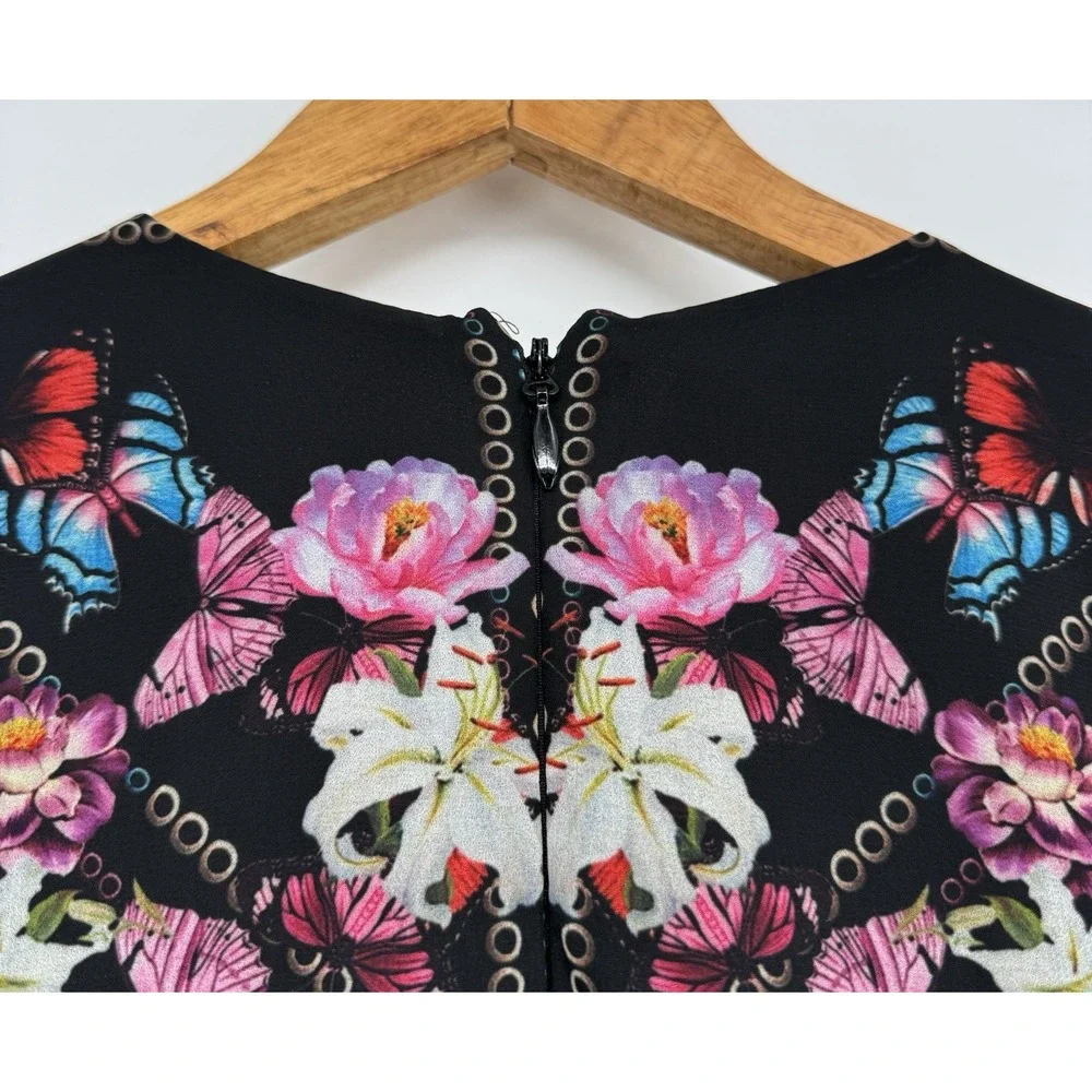 bebe bell sleeve