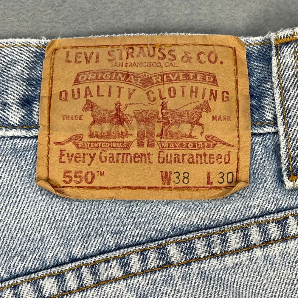Levis levi 550