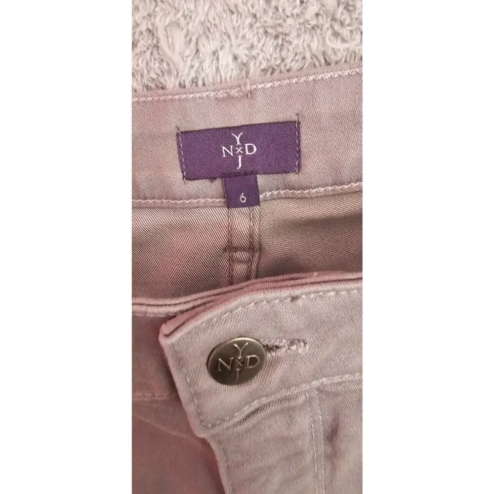 NYDJ durable sleeves alpine