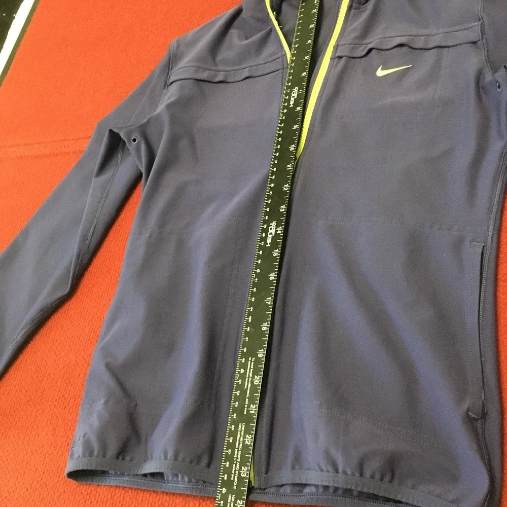 Nike Jacket Womens Medium Purple Dri-Fit Running Full Zip‎ Jacket Thumbholes