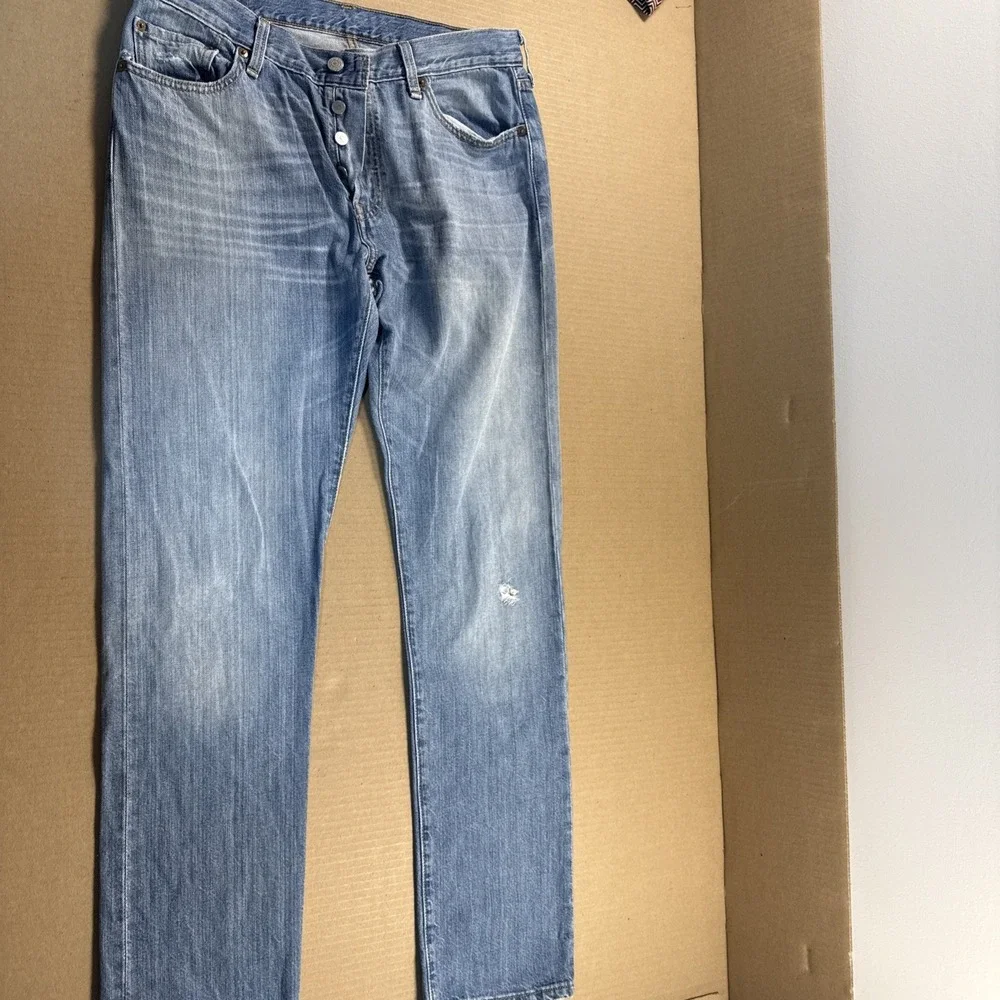 Levis product pair