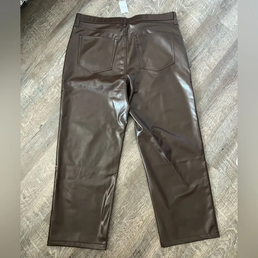 Abercrombie & Fitch this listing