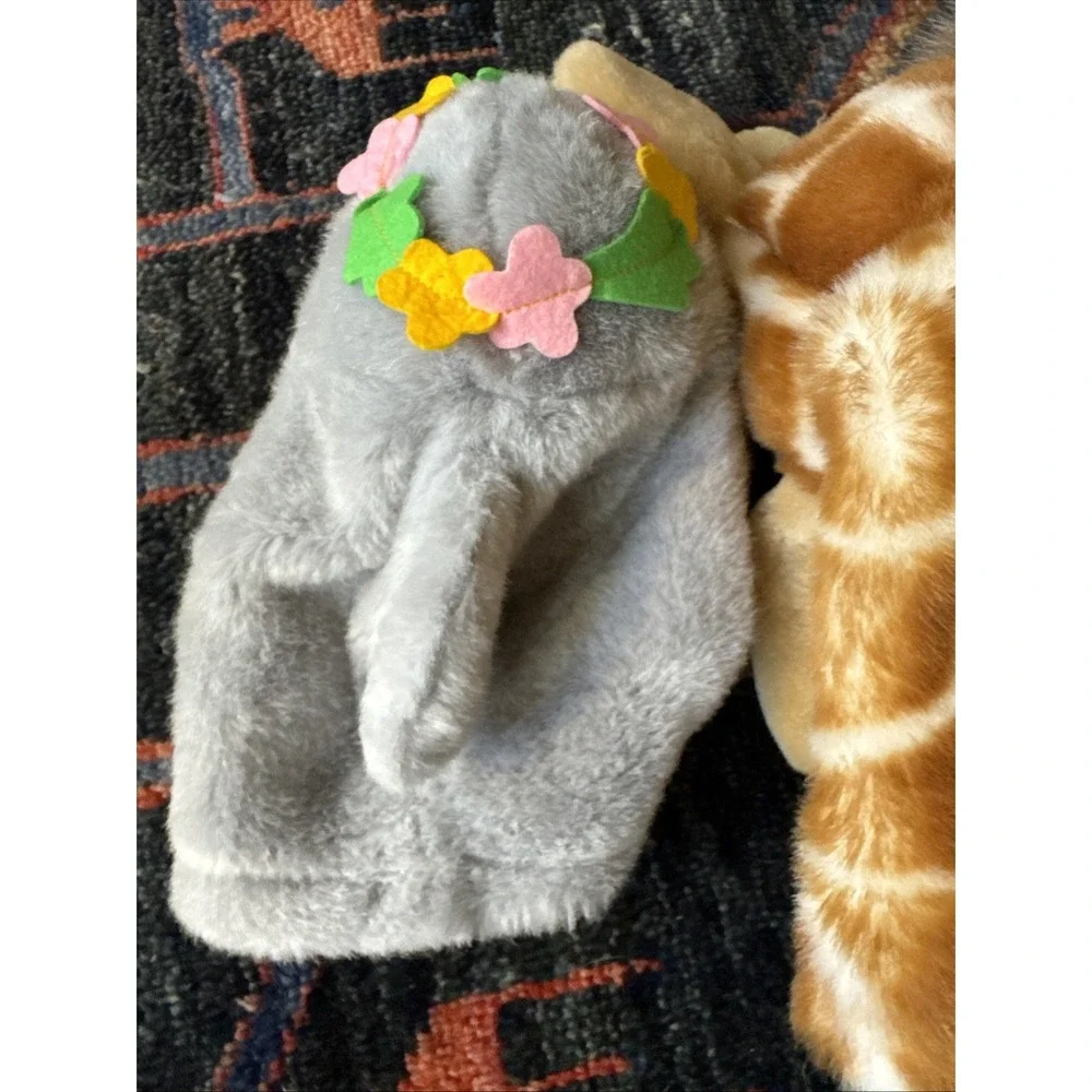 Lot Of 3 Hand Puppets Giraffe,‎ Dolphin, Pig