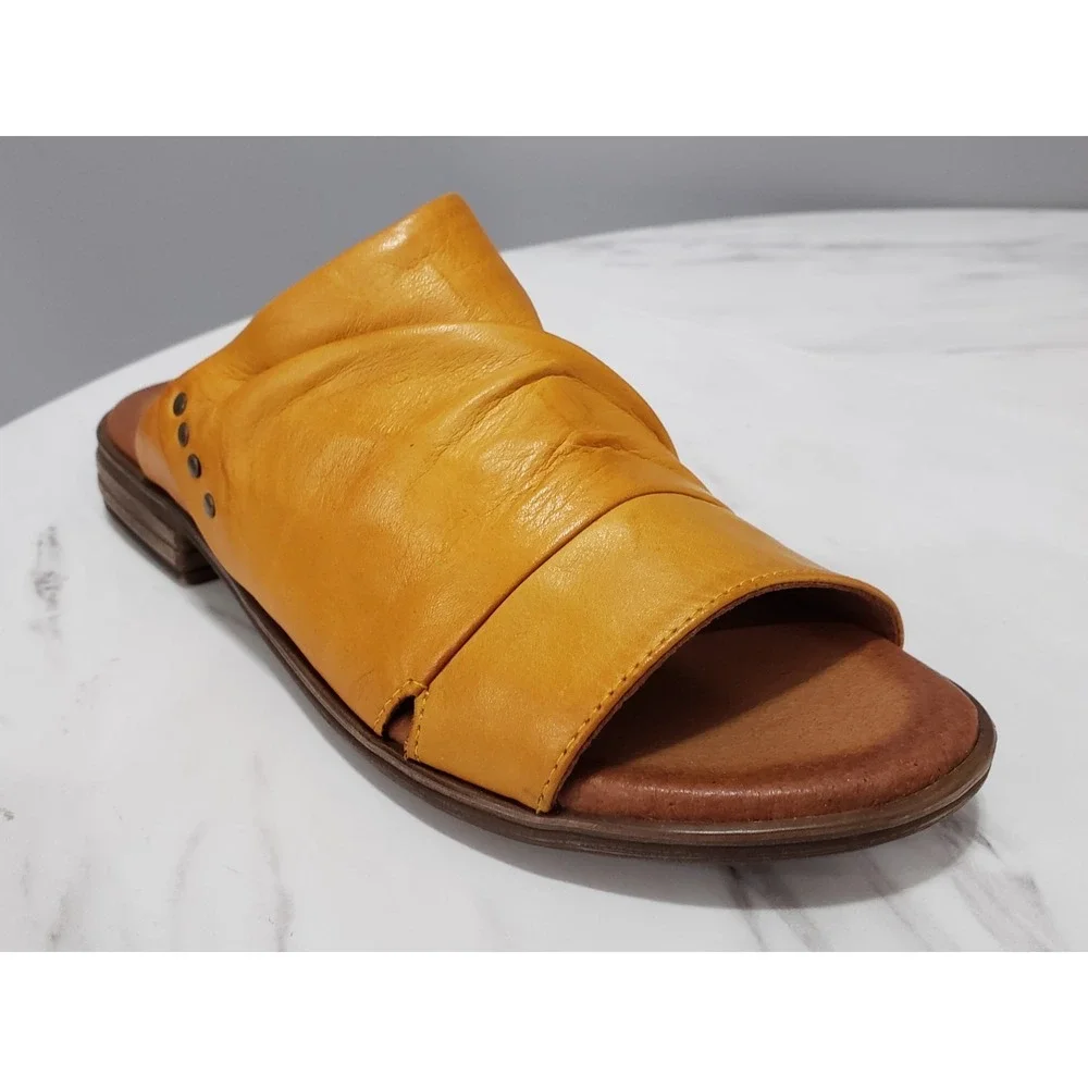 Miz Mooz brand new