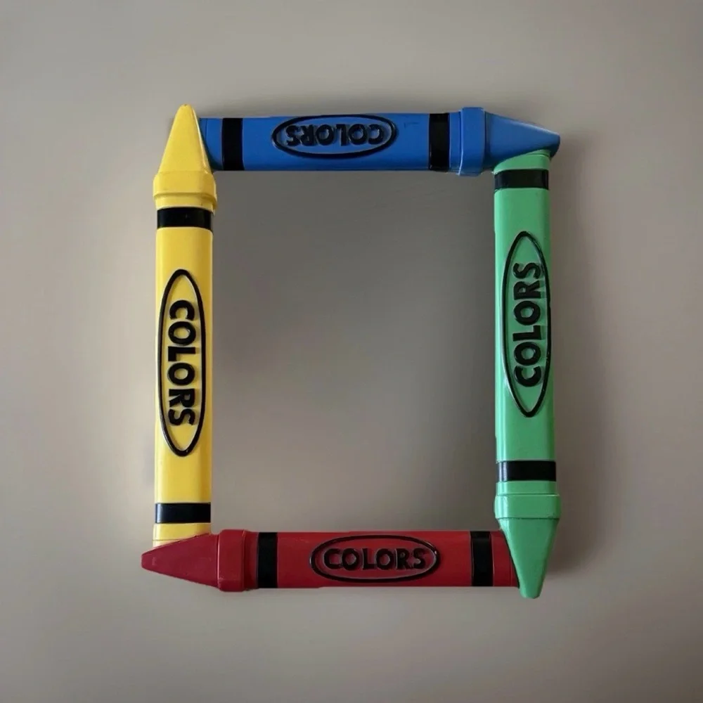 Vintage-Retro Crayon Accent Mirror Primary Red Yellow Blue Green Kids Decor GUC