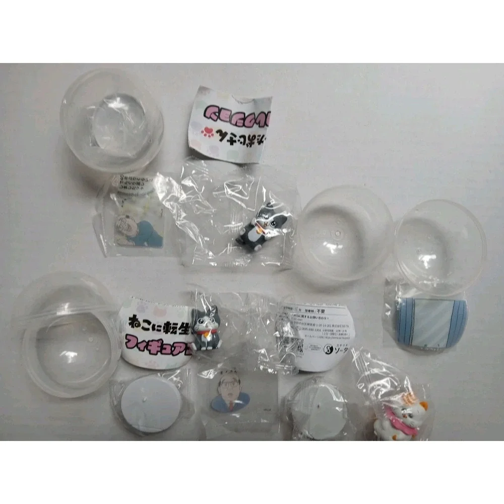Trading figures - set of 3 types 