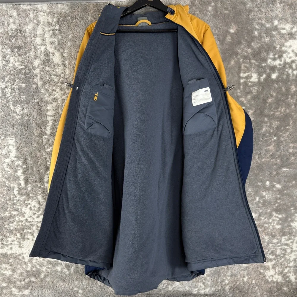 Nike brand color