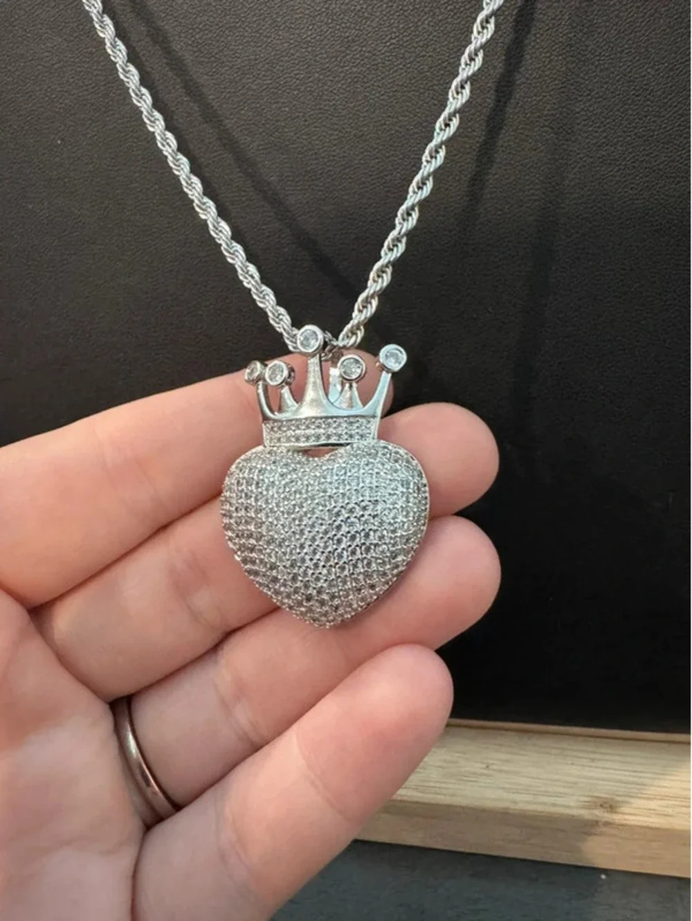 None fashion necklace