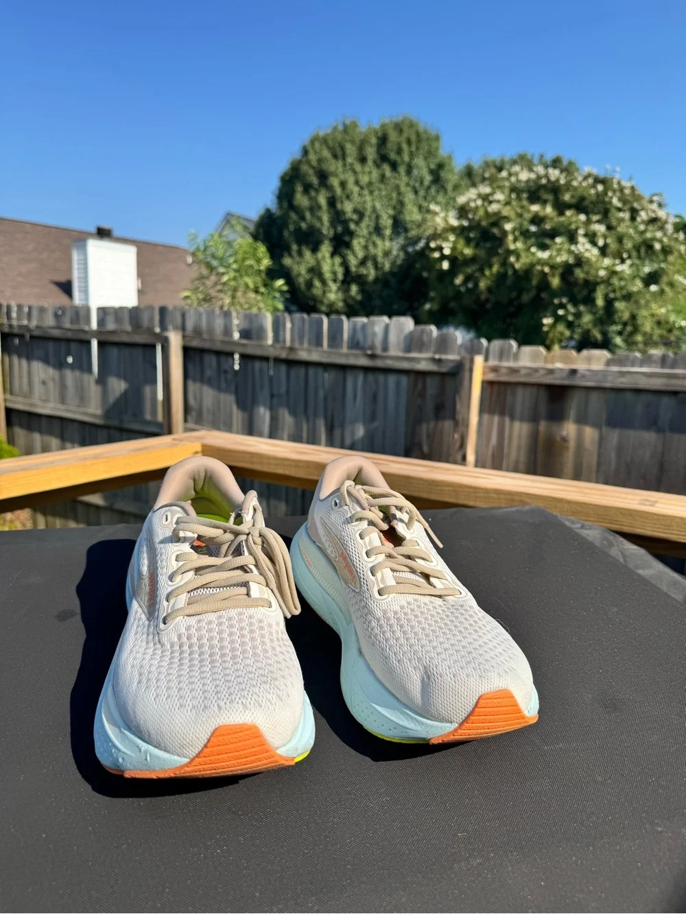 Brooks Glycerin 21 GTS Women’s Running Shoes in Coconut/Aqua/Autumn Sunset
