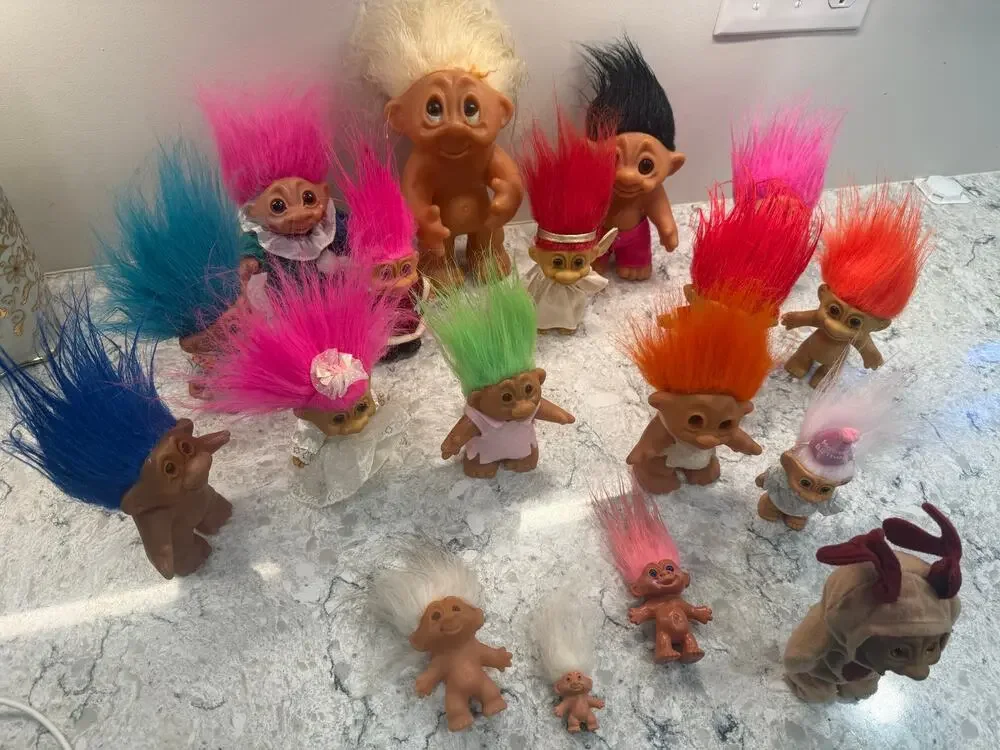 Large Collection of 18 Troll Dolls 1960s-1990s DAM Russ