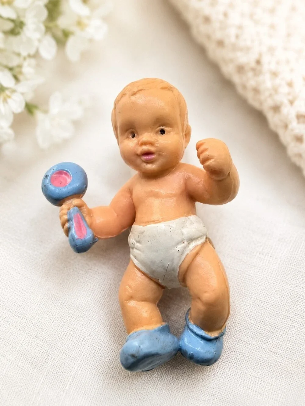 Vintage 1988 Bullyland Baby Toddler w/ Rattle PVC Figure Germany Blue Pink‎ 2