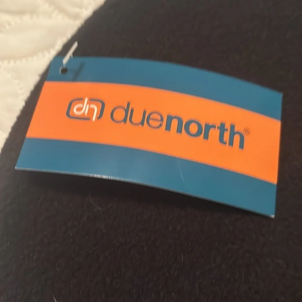 DueNorth stay warm