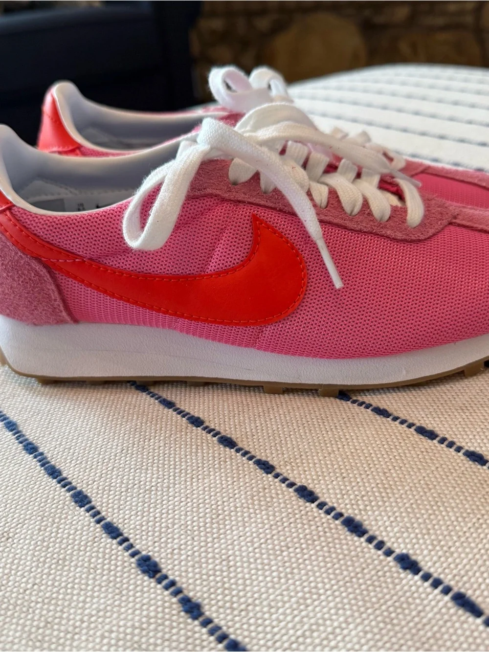 Nike vibrant pink
