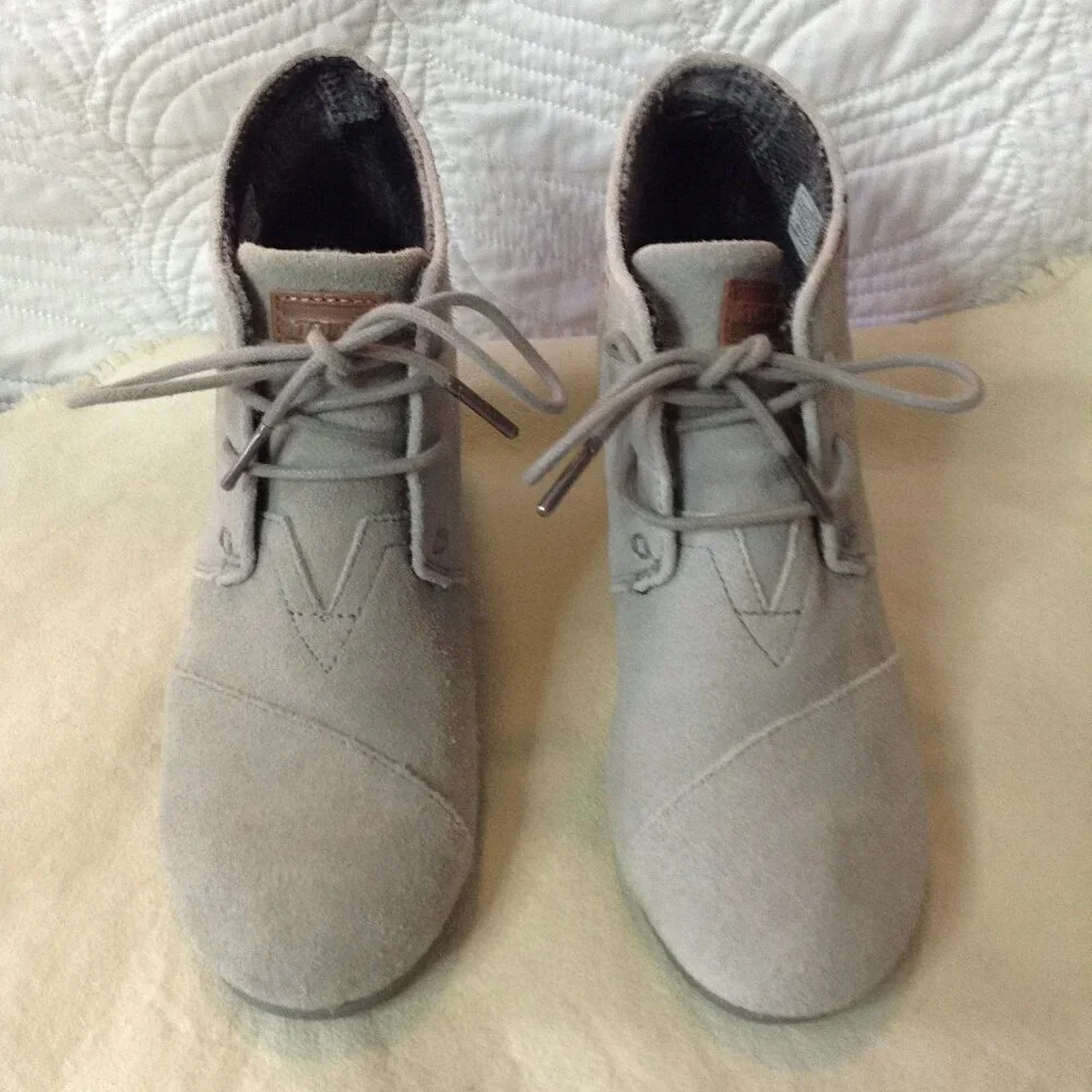Toms tom grey