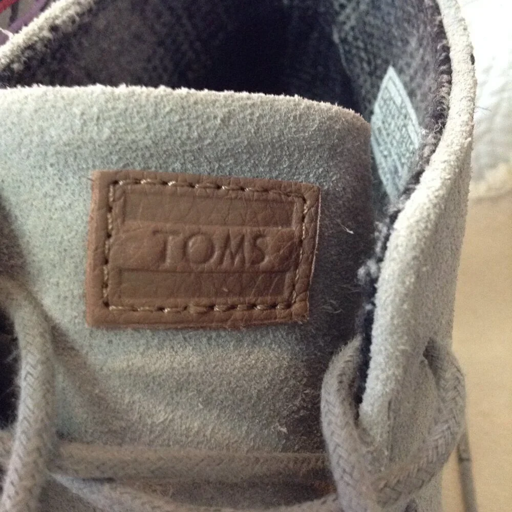 Toms tom grey
