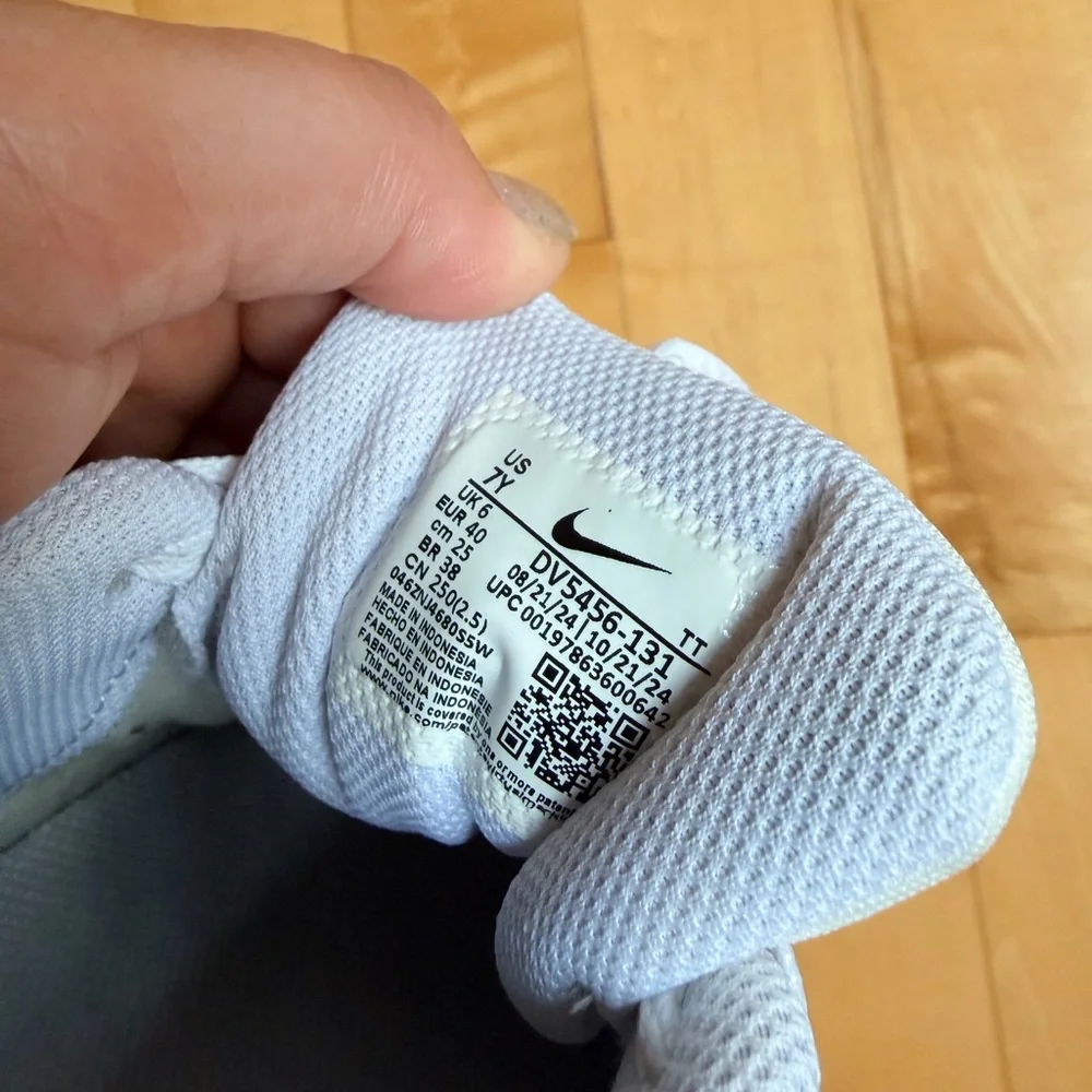 Nike like new