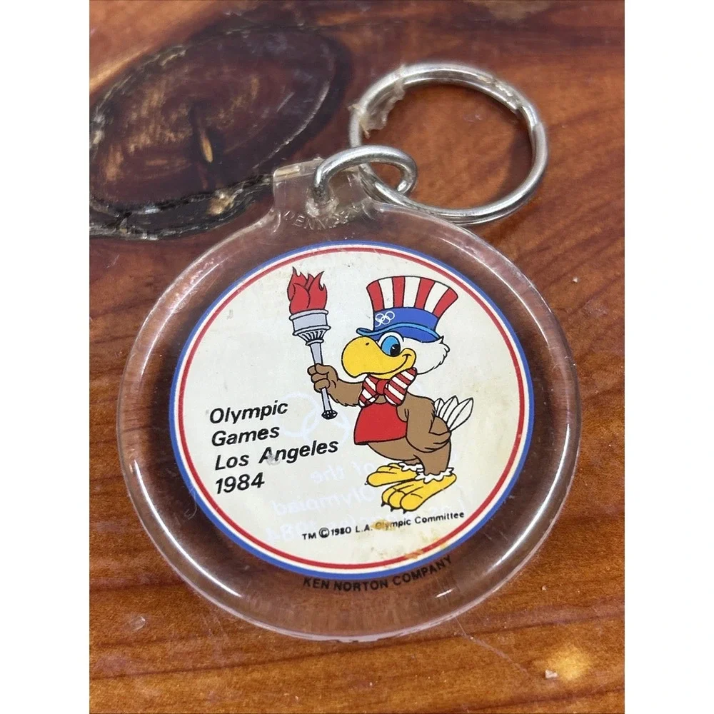 Vintage 1984‎ Olympics SAM THE EAGLE key ring keyring keychain