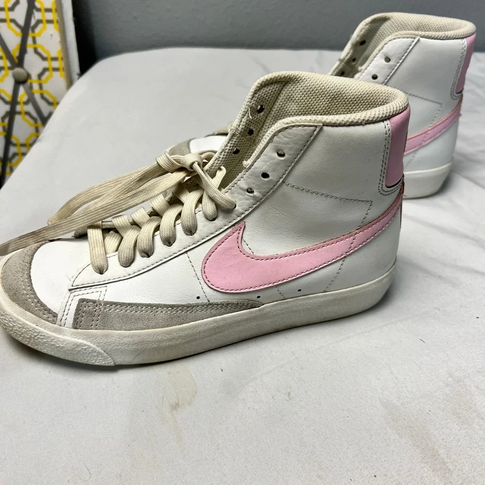 Nike blazer mid