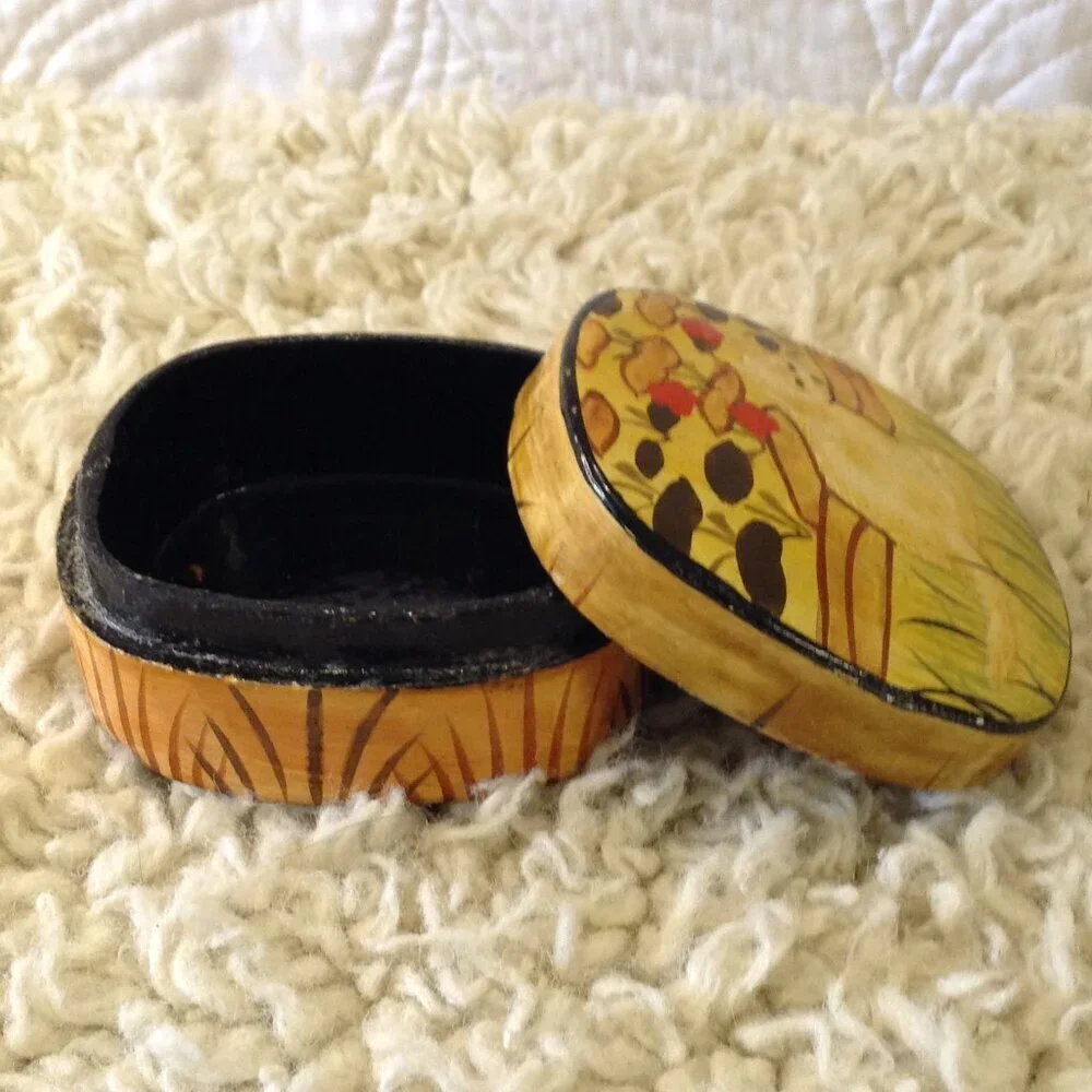 Hand Crafted vtg hand