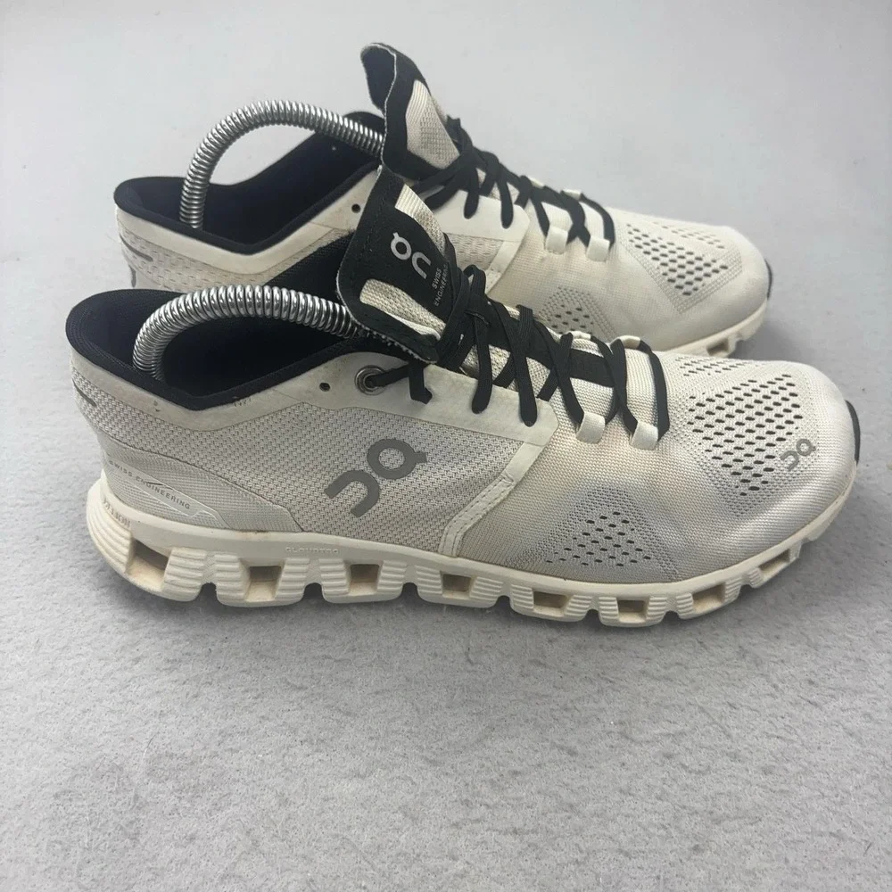 On Cloud Shoes Womens Size 8.5 White CloudTec Running Sneakers Athletic Mesh