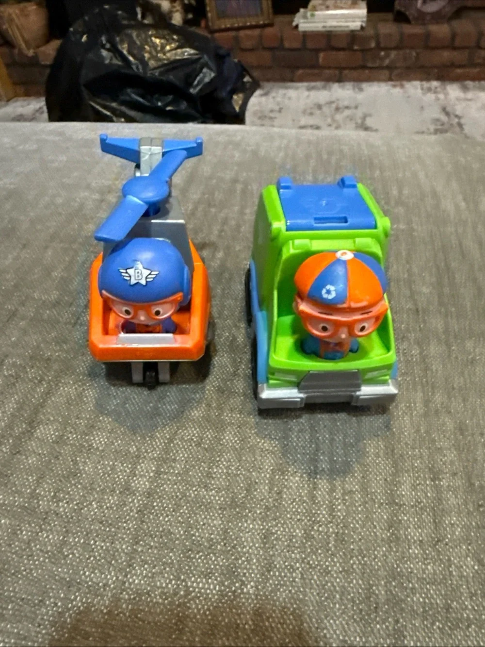Jazwares bright blue