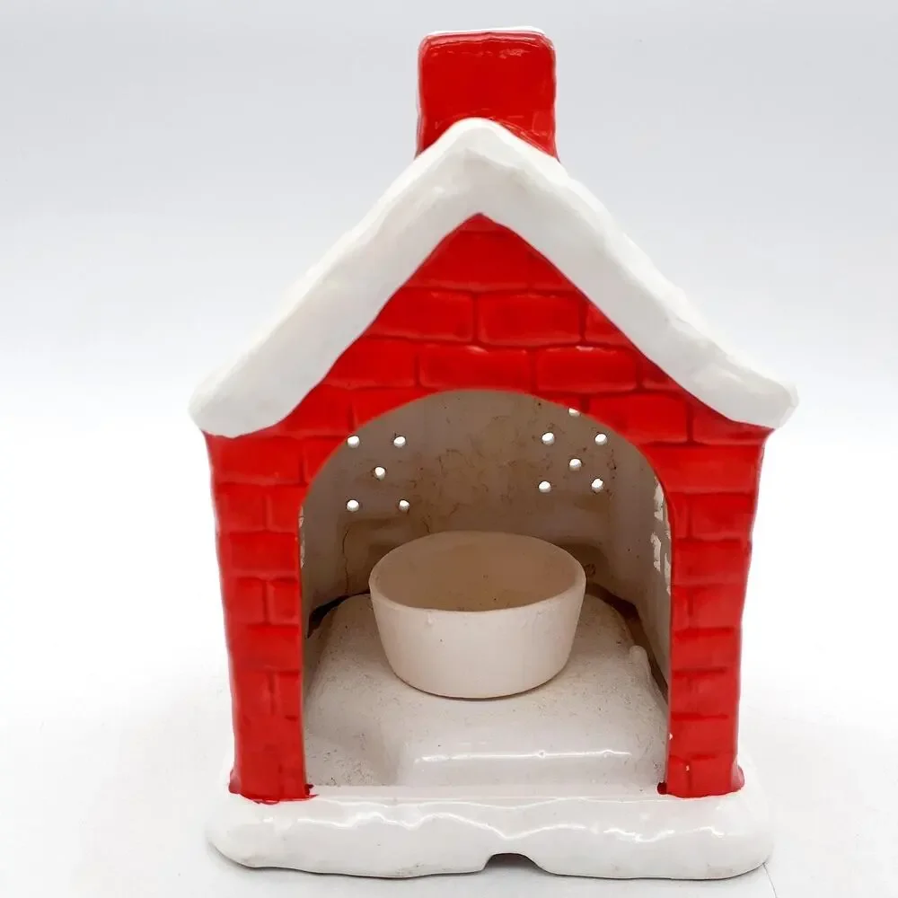 Unknown ceramic christmas