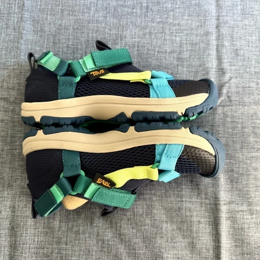 Teva stylish comfortable