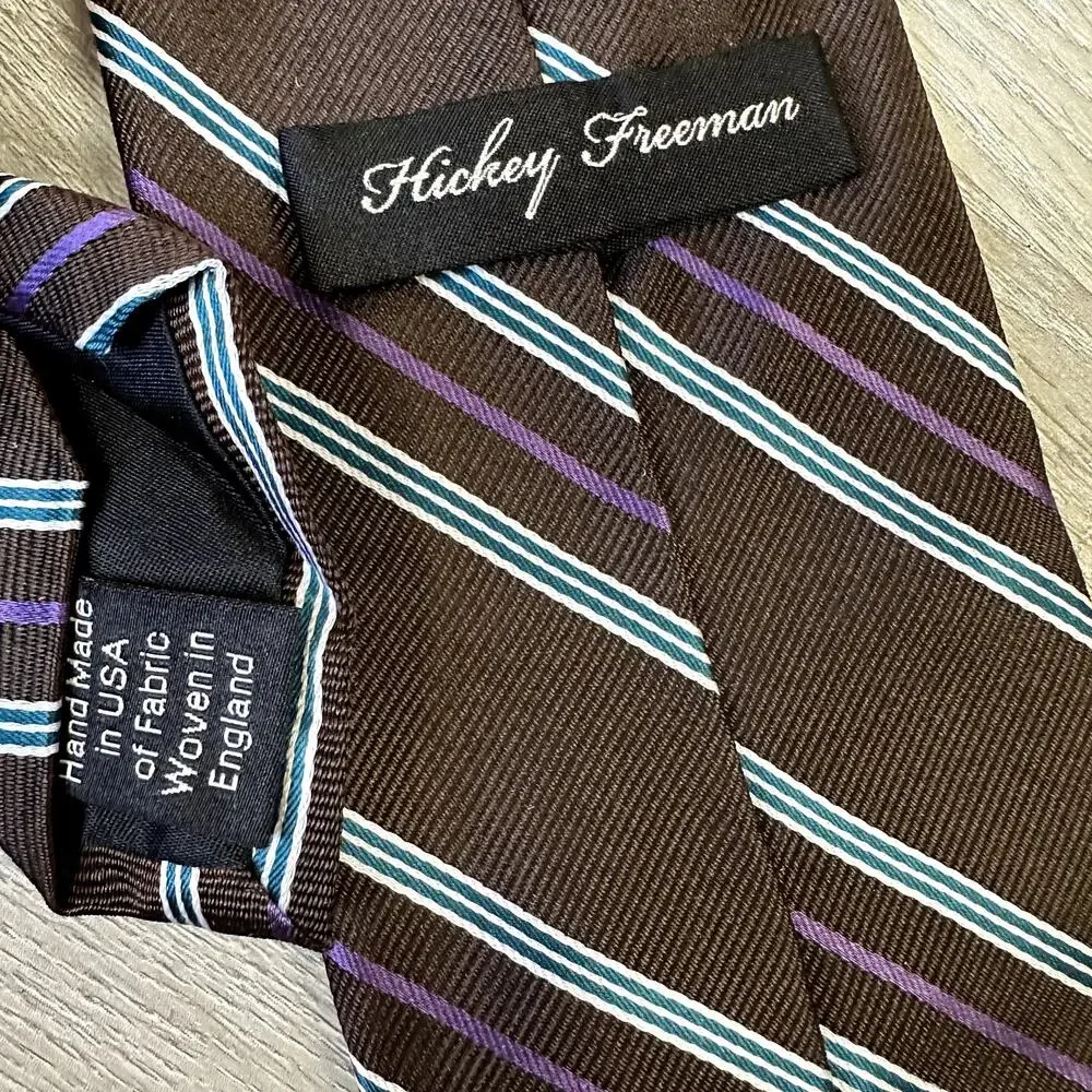 Hickey Freeman excellent silk