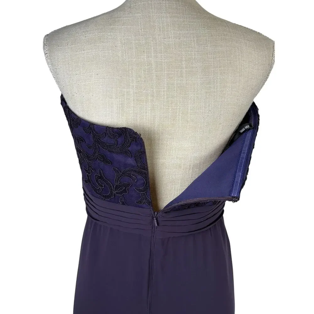 Tadashi Shoji set includes