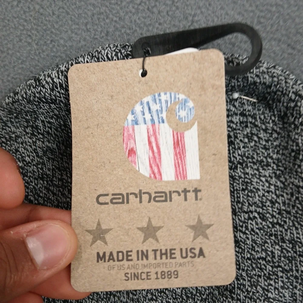 Carhartt cuffed beanie