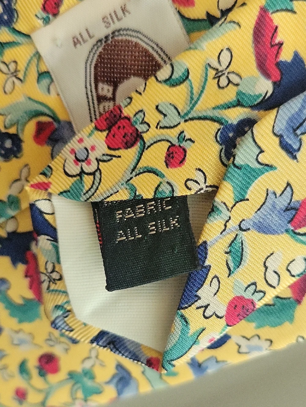 Bert Pulitzer new poshmark❓️