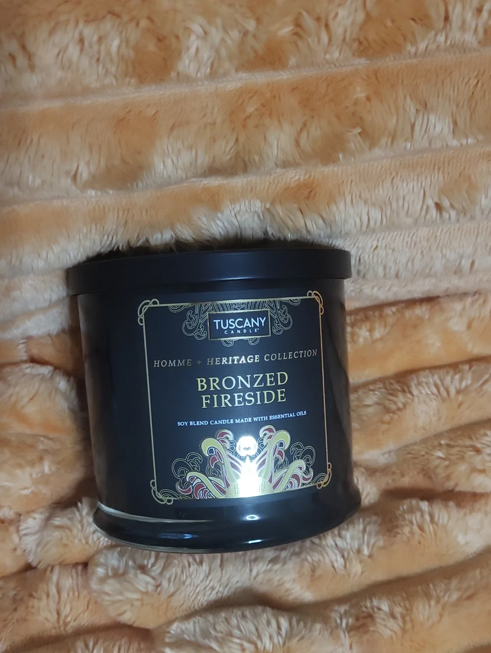 Tuscany Bronzied Fireside Scented Candle  Nwt