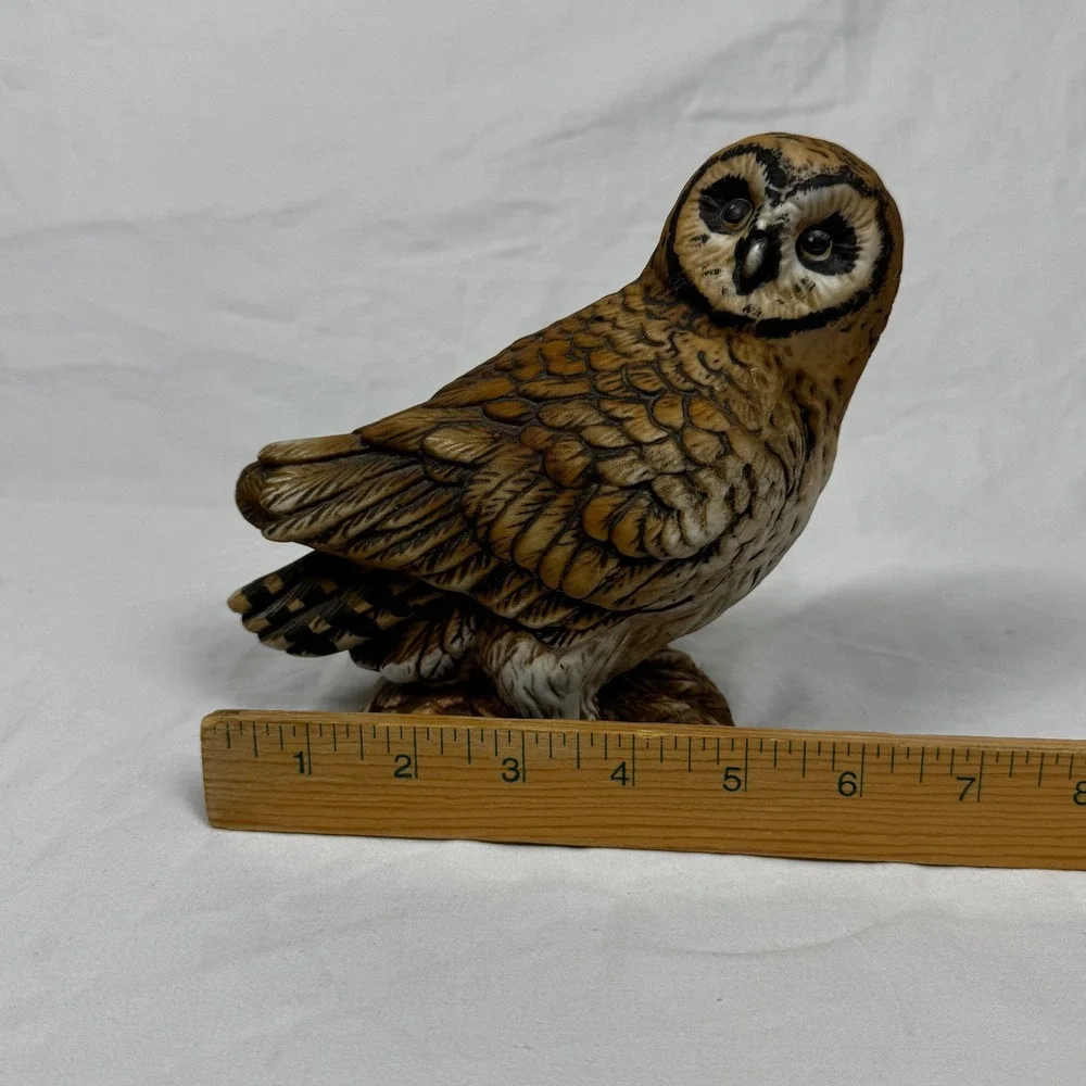 Unbranded vintage ceramic