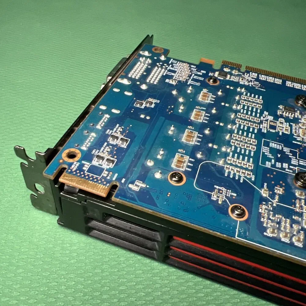 HIS h687f1g2m radeon