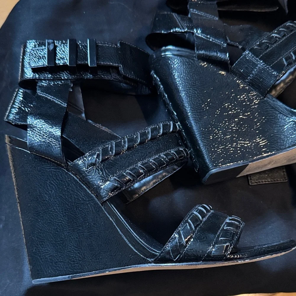 Alexander Wang chic black