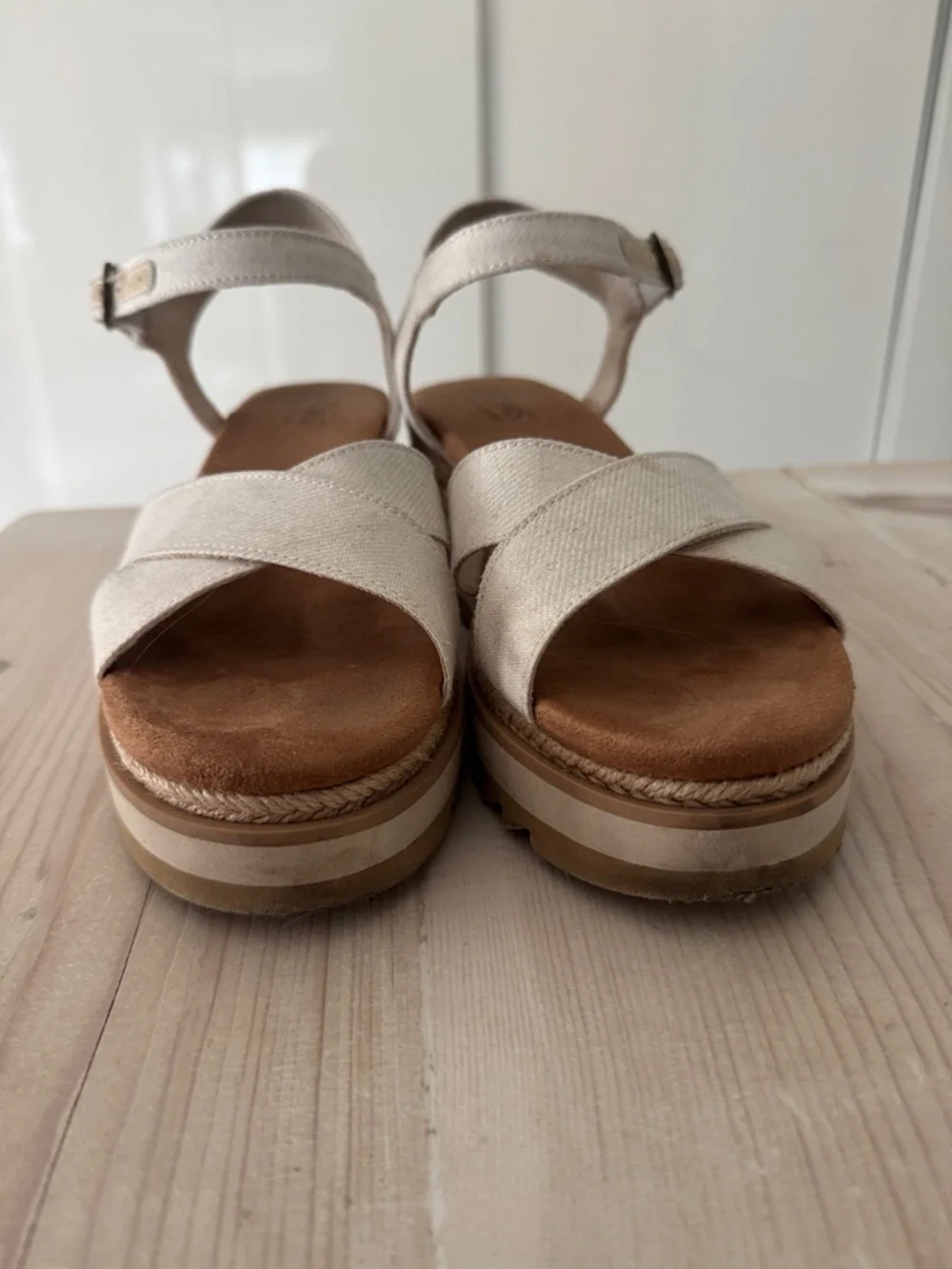 Toms lightweight platform